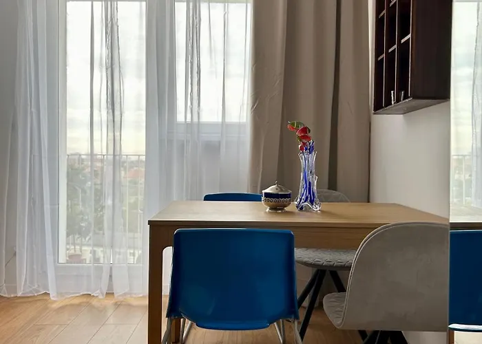 Maczka 16 - W Otoczeniu Zieleni, Blisko Centrum Apartment